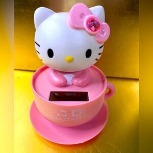 Hello Kitty In Teacup Pink Solar-Powered Bobblehead 3.5” WORKS!